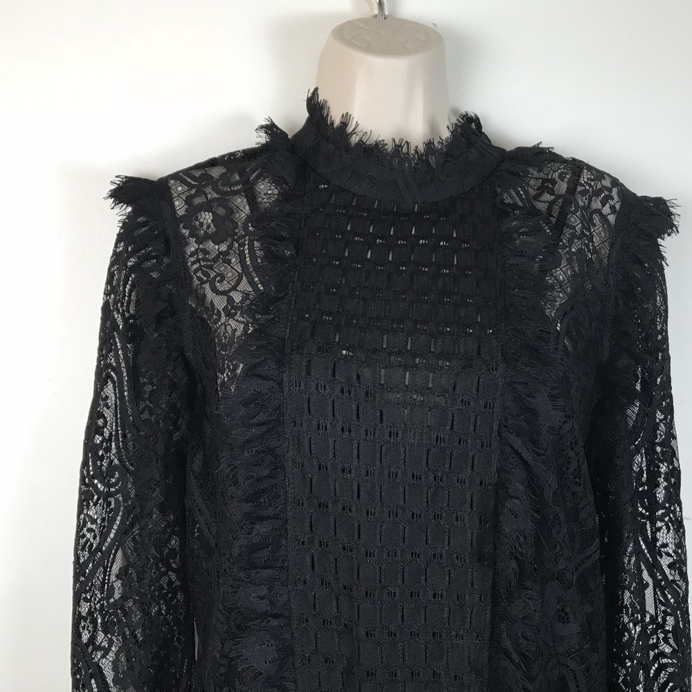 Wayf Misses Large Black Lace lined Dress stand up - Picture 2 of 8